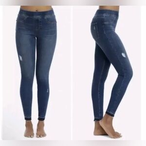 SPANX Pull On Skinny Distressed Raw Hem Ankle Jeans Womens Size Small
